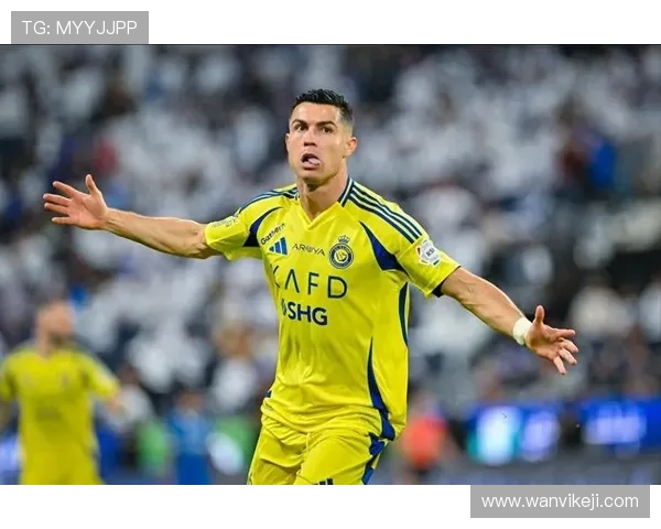 利雅得胜利遭遇失误对手禁区前抢断后远射精彩破门